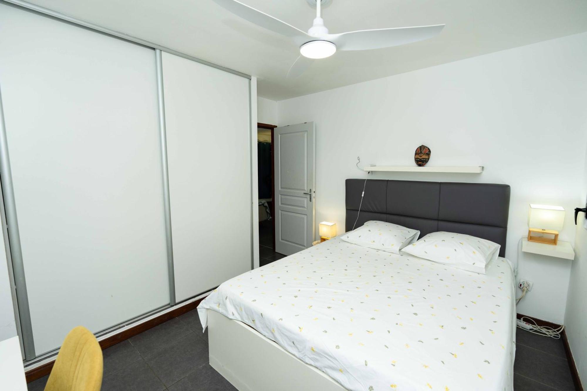 Hibiscus Standing- Appartement Cosy- 2 Chambres Climatisees- Cuisine Equipee- Wifi-Terrasse 卡宴 外观 照片